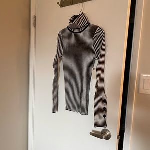 Anthropologie turtle neck sweater NWT